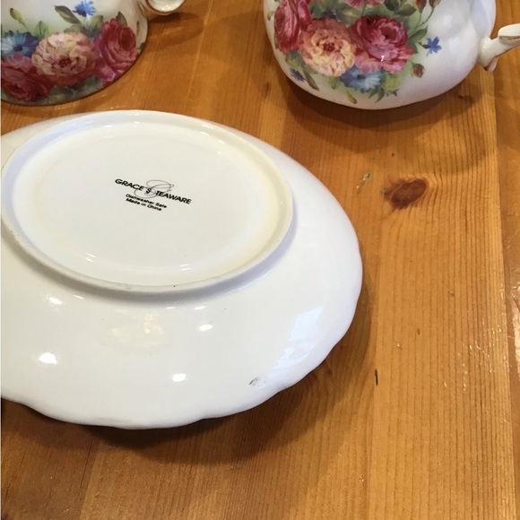 GRACE’S TEAWARE TEA FOR ONE PEONY & ROSE FLORAL TEAPOT CUP SAUCER - Picture 7 of 8